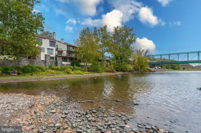 $1,170,000 | 27 Lambert Lane, Lambertville, NJ 08530