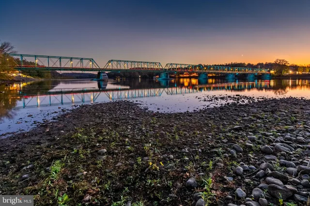 $1,170,000 | 27 Lambert Lane, Lambertville, NJ 08530