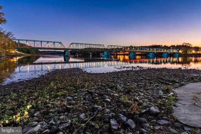 $1,170,000 | 27 Lambert Lane, Lambertville, NJ 08530