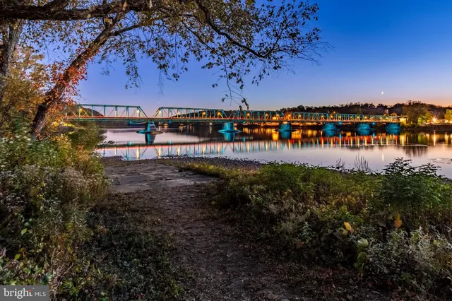 $1,170,000 | 27 Lambert Lane, Lambertville, NJ 08530