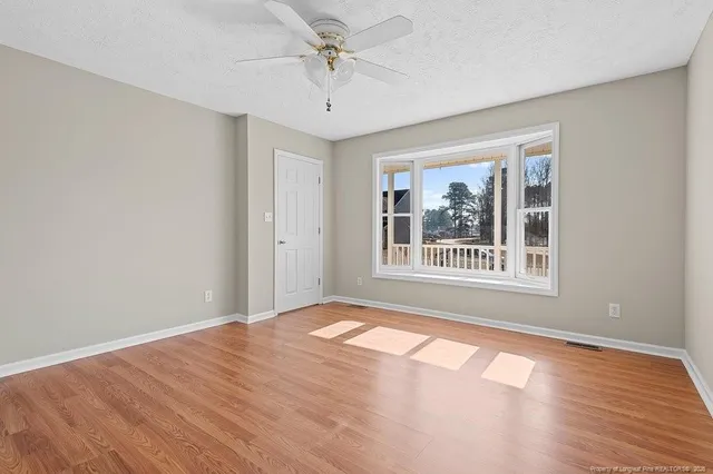 $285,000 | 610 West 6th Avenue, Raeford, NC 28376