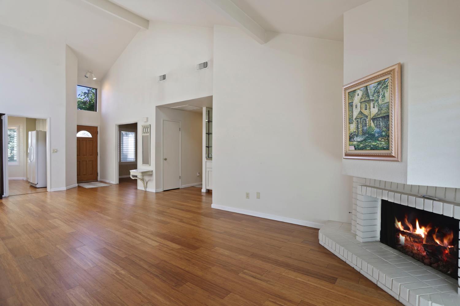 1447 West Swain Road Stockton, CA 95207 - Photo 12 of 29