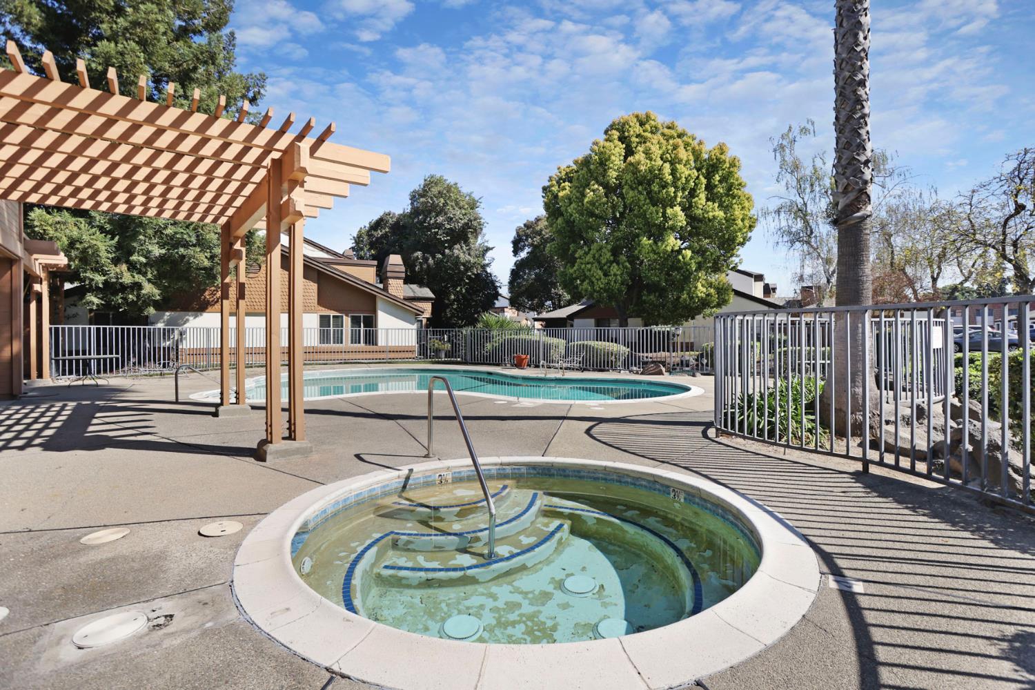 1447 West Swain Road Stockton, CA 95207 - Photo 8 of 29