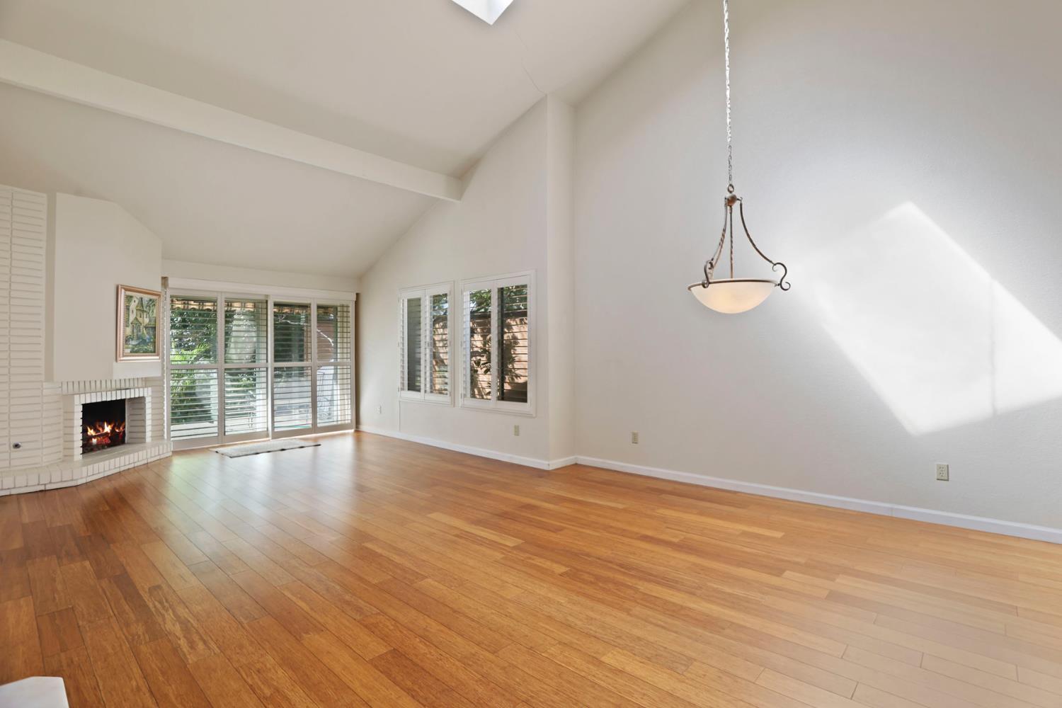 1447 West Swain Road Stockton, CA 95207 - Photo 10 of 29