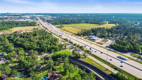 $540,000 | 19002 Interstate 45, Spring, TX 77373