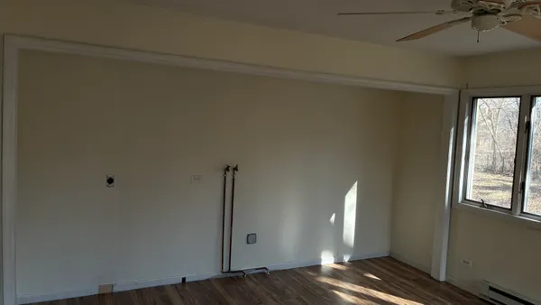 $2,550 | 155 Seymour Avenue, Grayslake, IL 60030