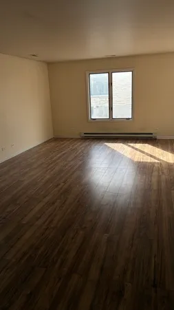 $2,550 | 155 Seymour Avenue, Grayslake, IL 60030