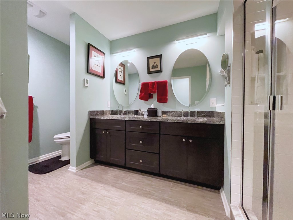 1960 Columbus Road Cleveland, OH 44113 - Photo 21 of 35 Master Bathroom with Shower and Bath-Tub