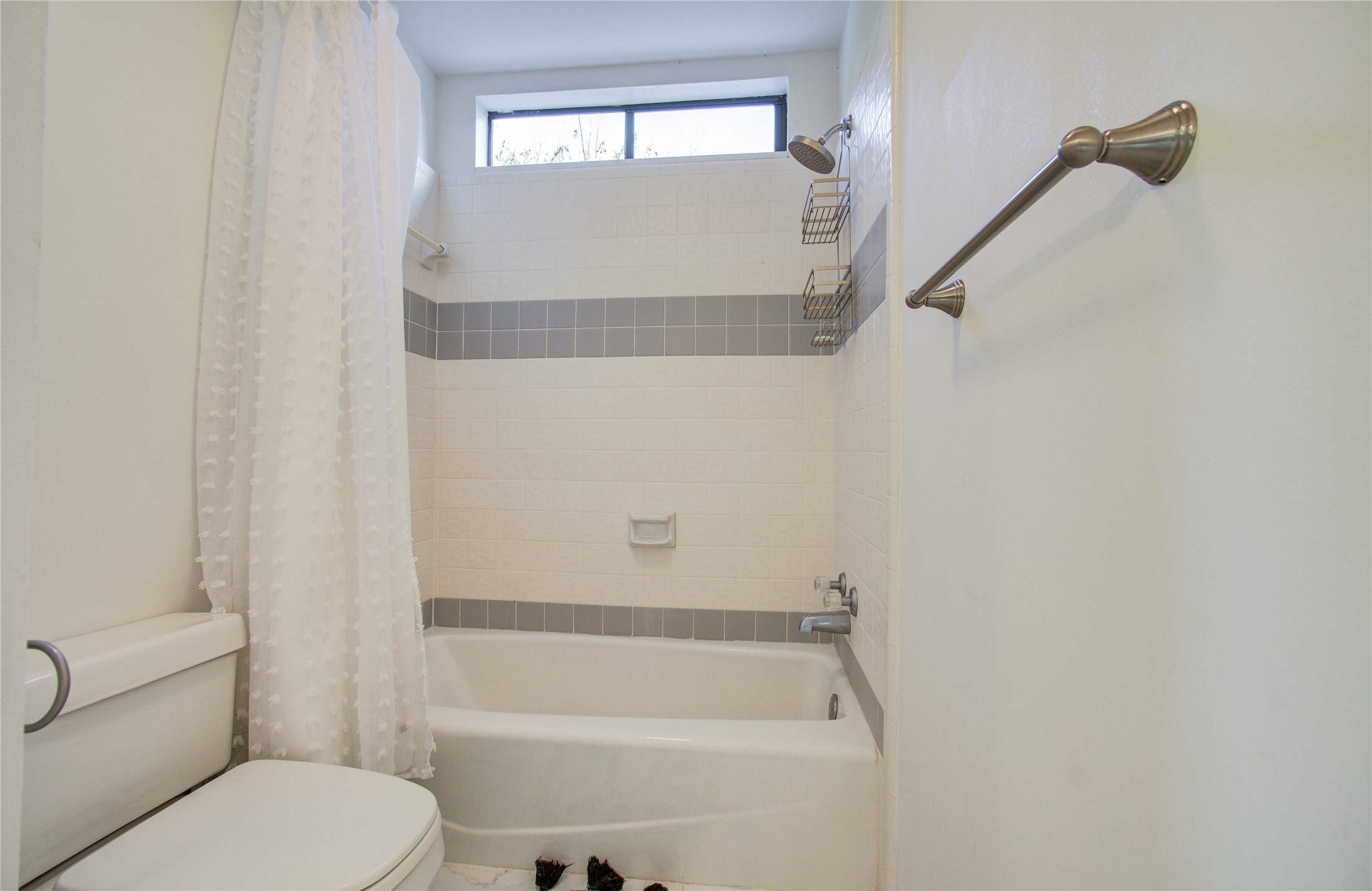 15835 North Barkers Landing Road Houston, TX 77079 - Photo 28 of 39