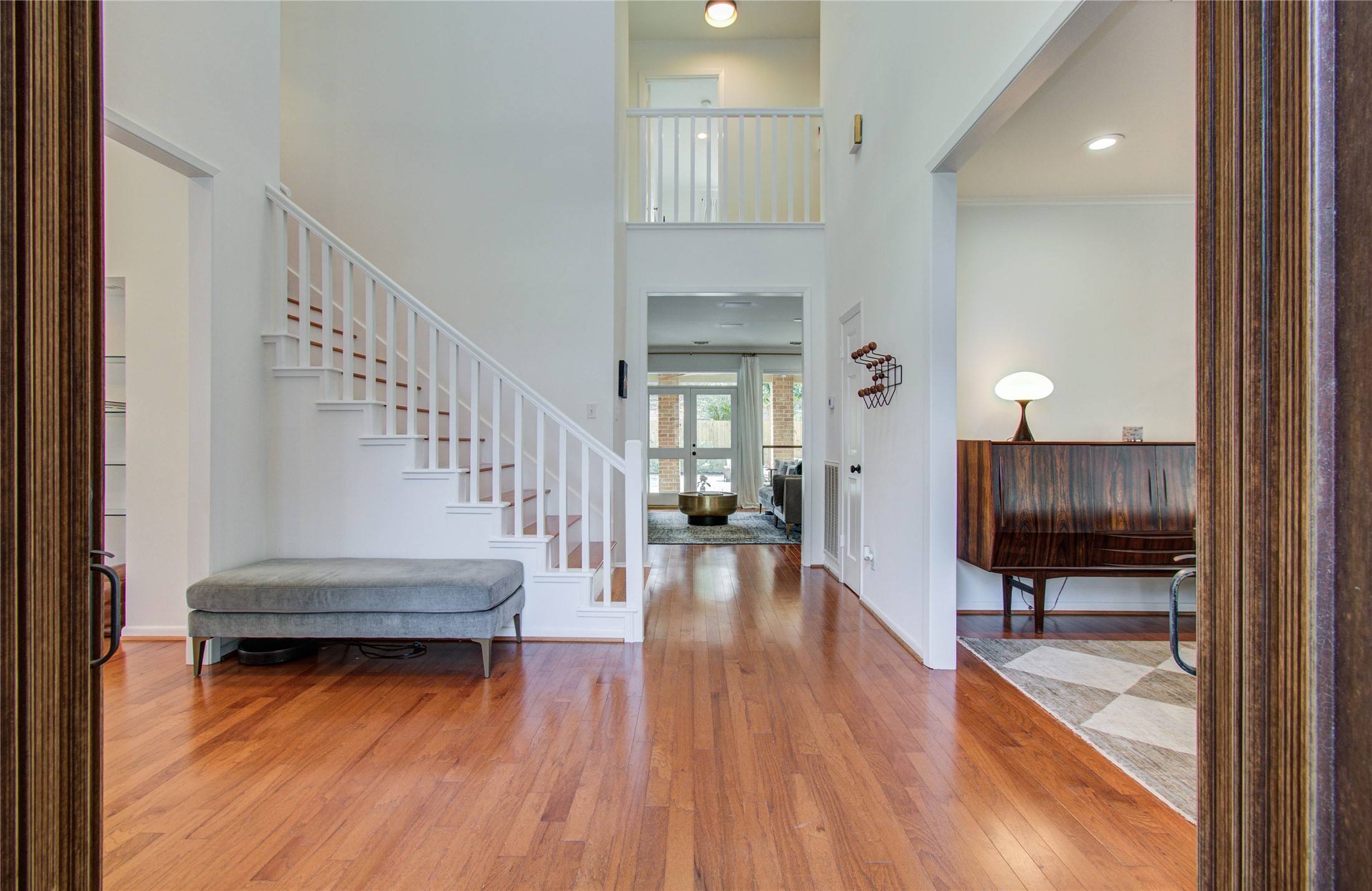 15835 North Barkers Landing Road Houston, TX 77079 - Photo 4 of 39