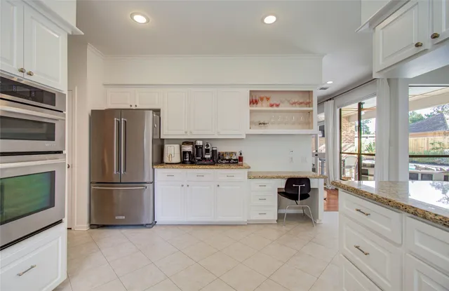 $5,500 | 15835 North Barkers Landing Road, Houston, TX 77079