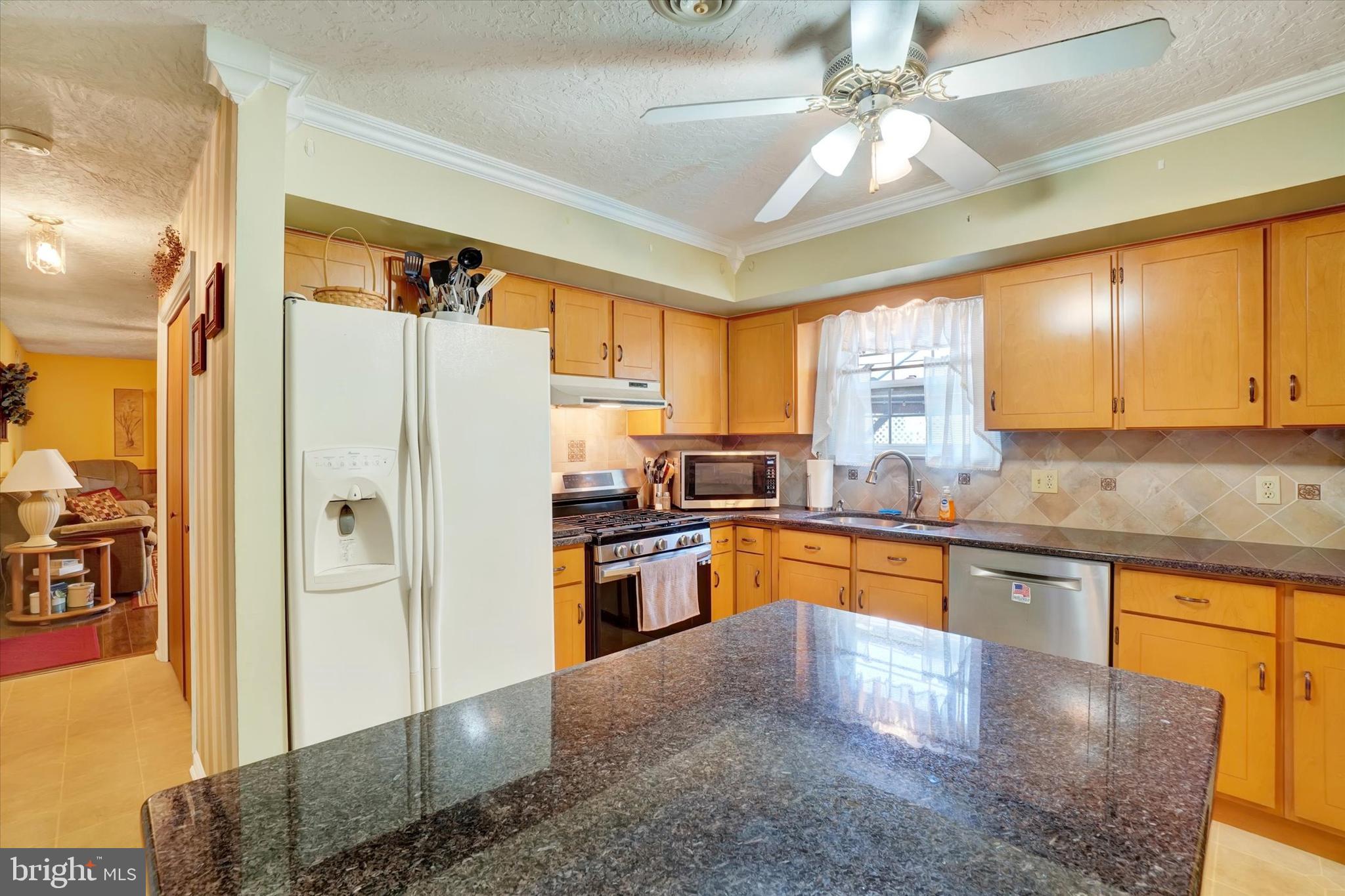 1842 Walnut Bottom Road York, PA 17408 - Photo 7 of 27