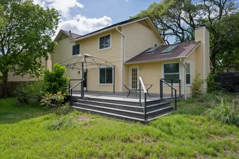 $595,000 | 2700 Norfolk Drive, Austin, TX 78745