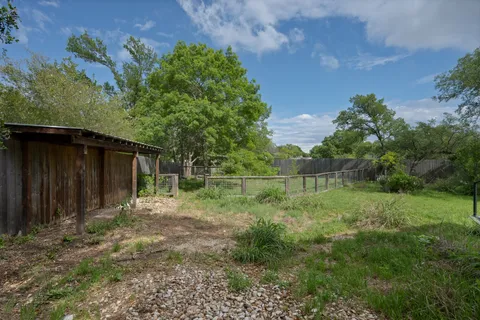 $595,000 | 2700 Norfolk Drive, Austin, TX 78745