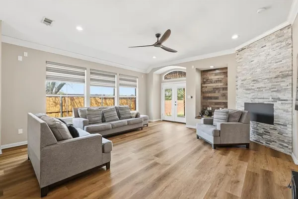 $3,500 | 9436 Ponderosa Trail, Irving, TX 75063