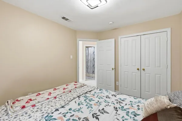 $3,500 | 9436 Ponderosa Trail, Irving, TX 75063