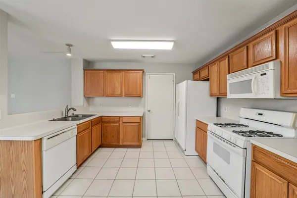 $1,895 | 3231 Stoneydale Lane, Spring, TX 77388