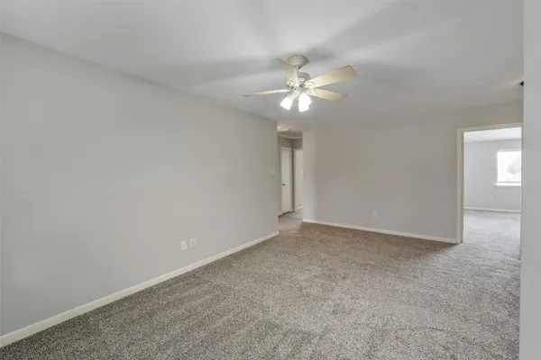 $1,895 | 3231 Stoneydale Lane, Spring, TX 77388