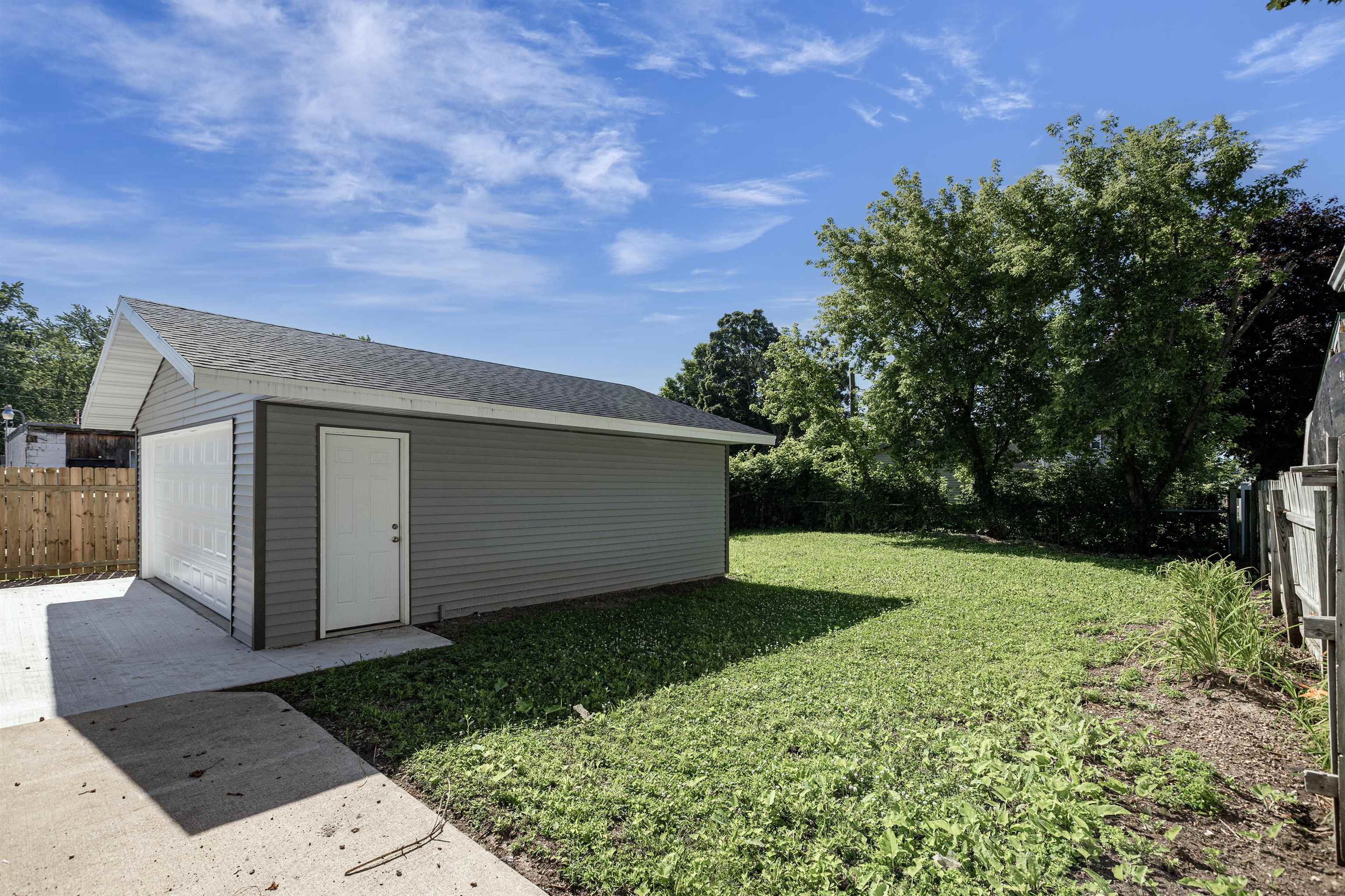 1315 West Summer Street Appleton, WI 54914 - Photo 37 of 39