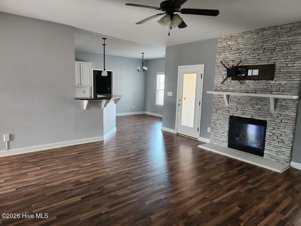 $300,000 | 105 East Lake Drive, Goldsboro, NC 27534