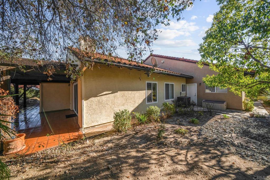 1861 Fox Bridge Court Fallbrook, CA 92028 - Photo 37 of 60 a house view with a backyard space