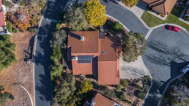 $869,000 | 1861 Fox Bridge Court, Fallbrook, CA 92028