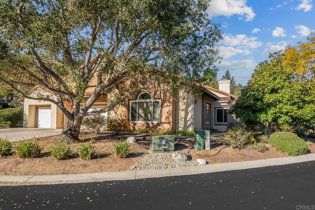 $869,000 | 1861 Fox Bridge Court, Fallbrook, CA 92028