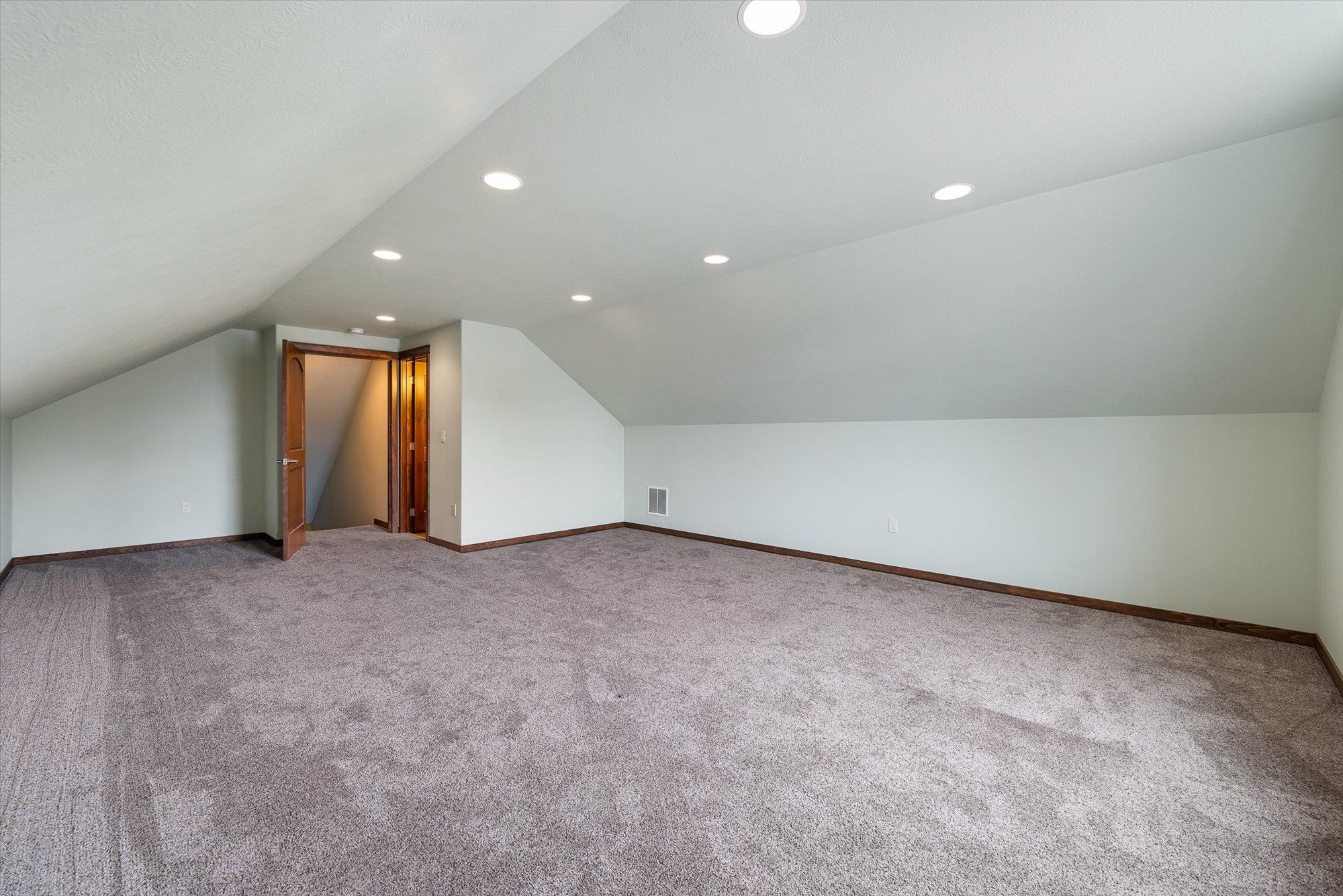 7604 North E Street Spokane, WA 99208 - Photo 23 of 36 Gallery Image 23
