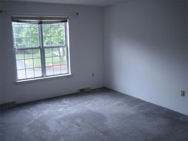 311 Ridgefield Circle, Unit C Clinton, MA 01510 - Photo 11 of 21 Gallery Image 11