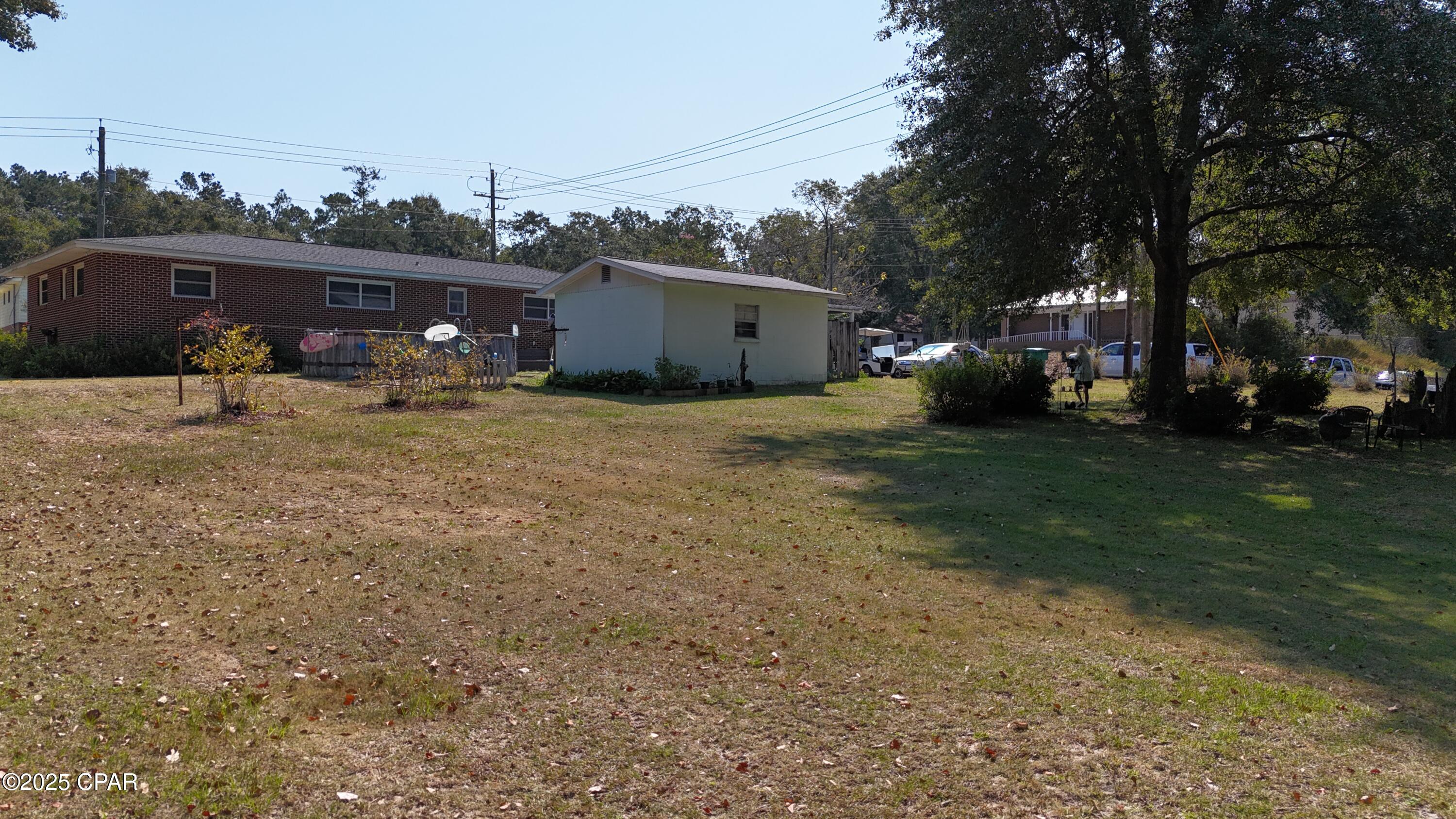 703 South Weeks Street Bonifay, FL 32425 - Photo 33 of 53
