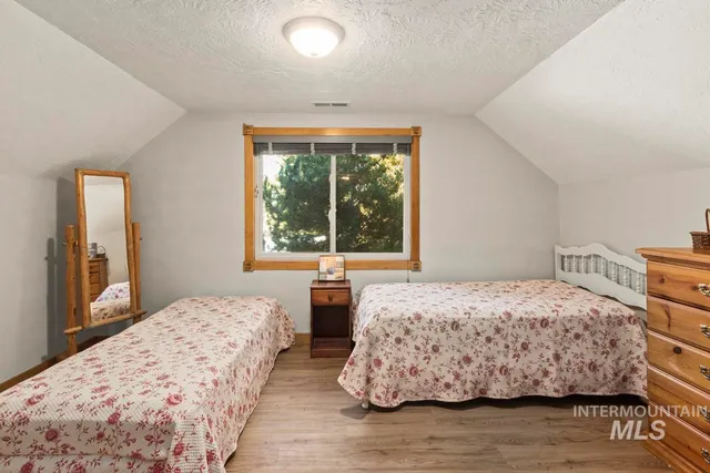 $750,000 | 31 Miners Court, Cascade, ID 83611