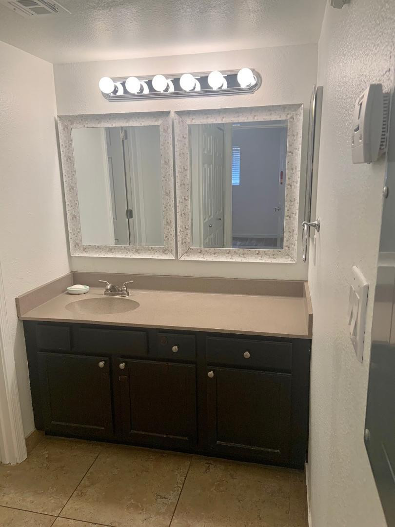 2625 East Indian School Road, Unit 141 Phoenix, AZ 85016 - Photo 14 of 22 Photo #27