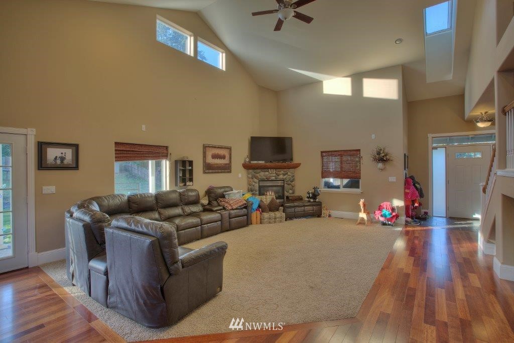 3717 Chrisella Road East Edgewood, WA 98372 - Photo 3 of 21 Gallery Image 3