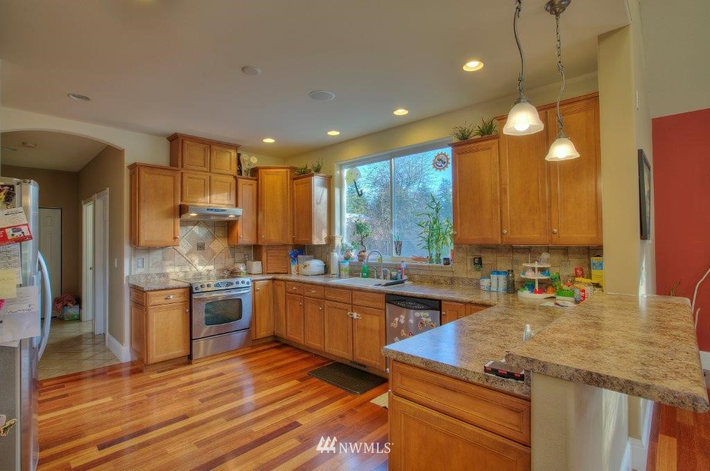 3717 Chrisella Road East Edgewood, WA 98372 - Photo 7 of 21 Gallery Image 7