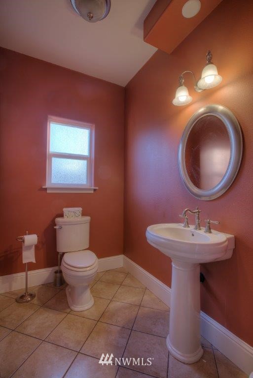 3717 Chrisella Road East Edgewood, WA 98372 - Photo 9 of 21 Gallery Image 9