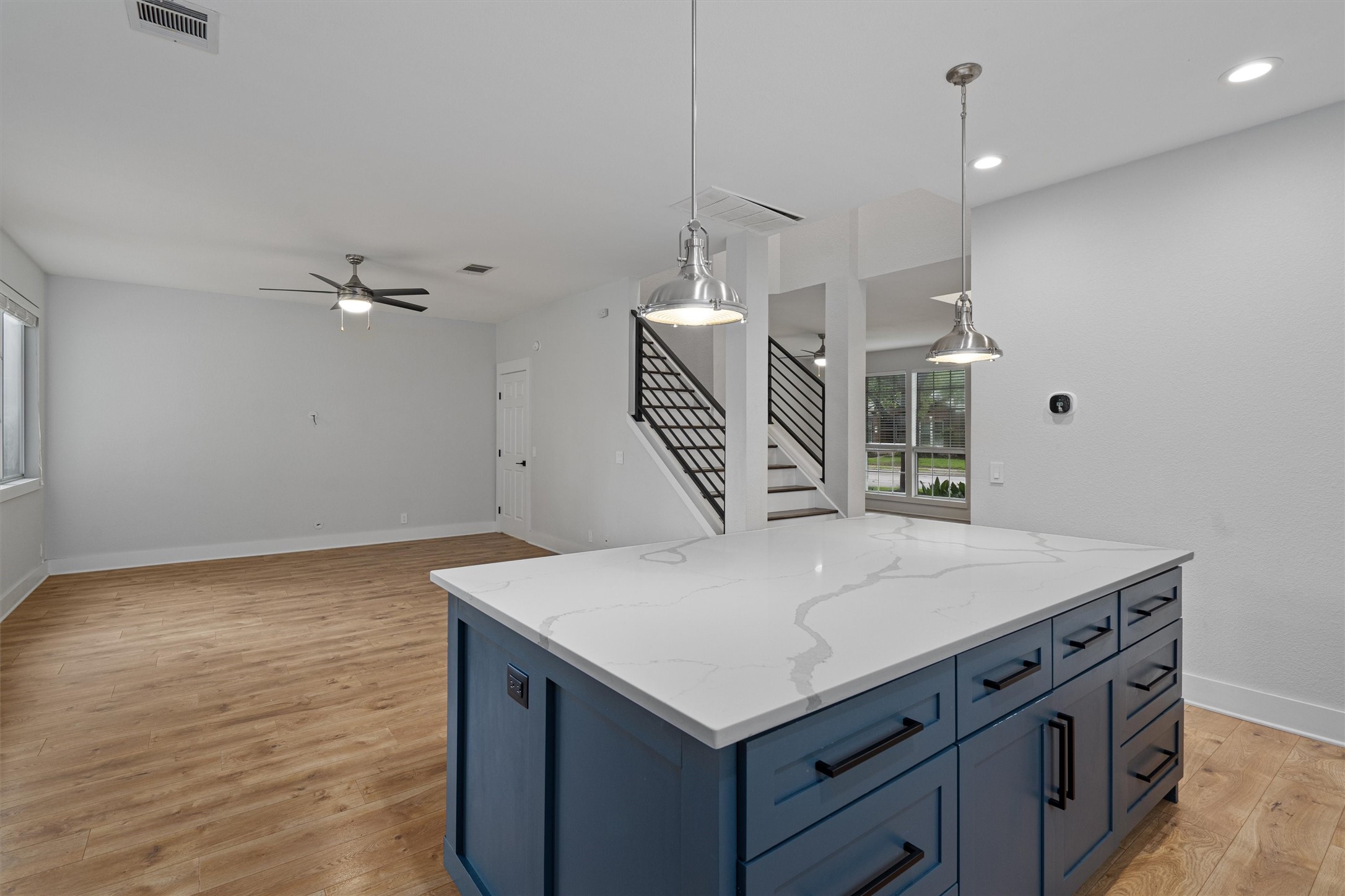 1203 Thackeray Lane Pflugerville, TX 78660 - Photo 12 of 38