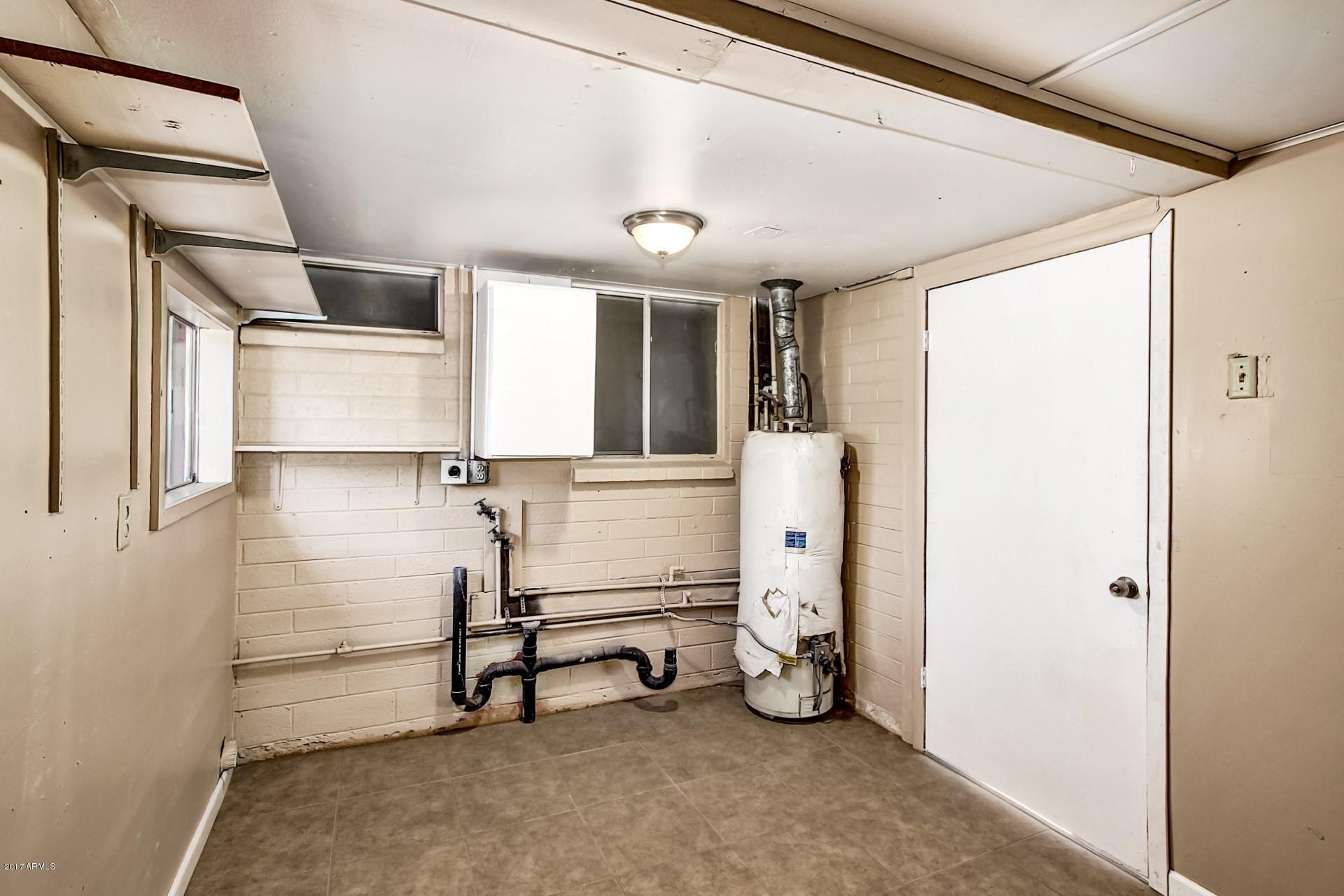 3707 West Griswold Road Phoenix, AZ 85051 - Photo 39 of 47 Laundry-Utility Rm