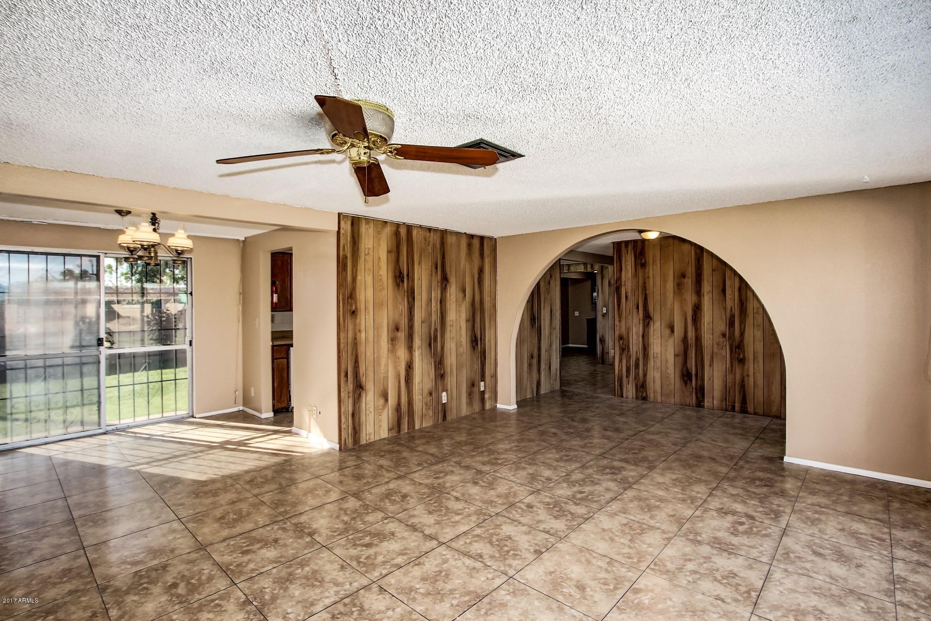 3707 West Griswold Road Phoenix, AZ 85051 - Photo 5 of 47 Griswold (9)