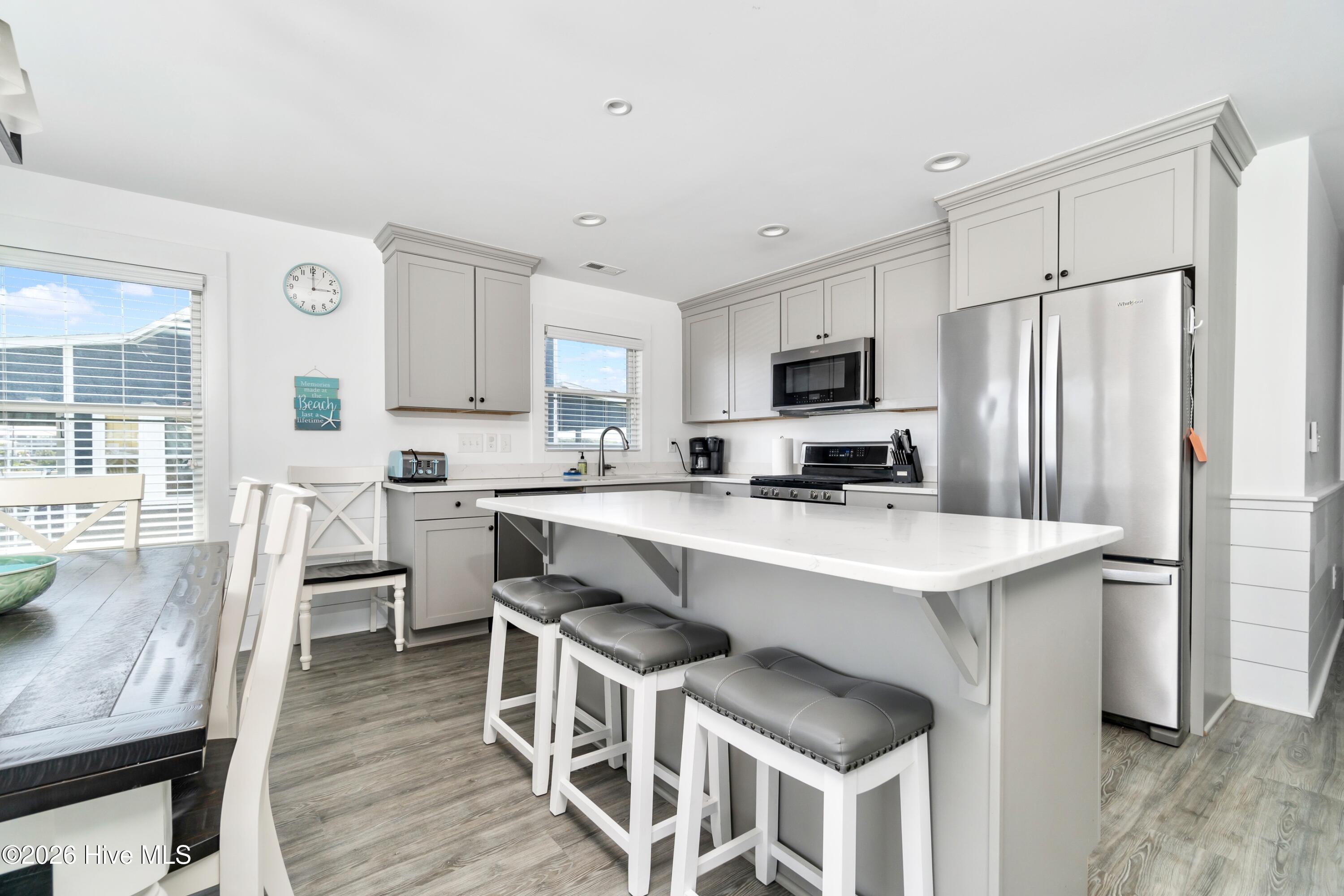 400 Ocean Ridge Drive Atlantic Beach, NC 28512 - Photo 10 of 26 Kitchen