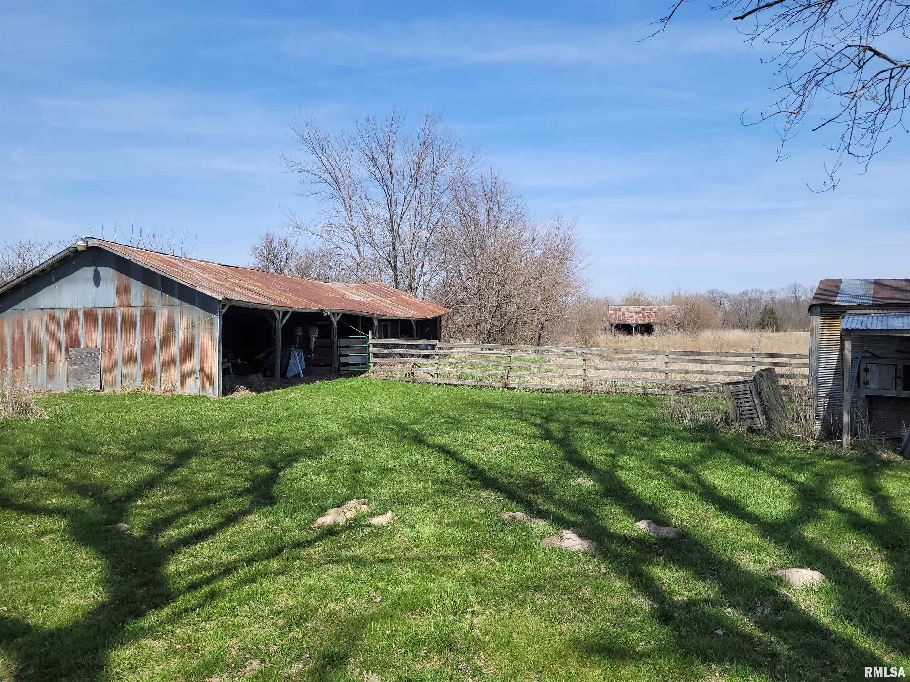 10766 East Cameron Road Cuba, IL 61427 - Photo 5 of 12