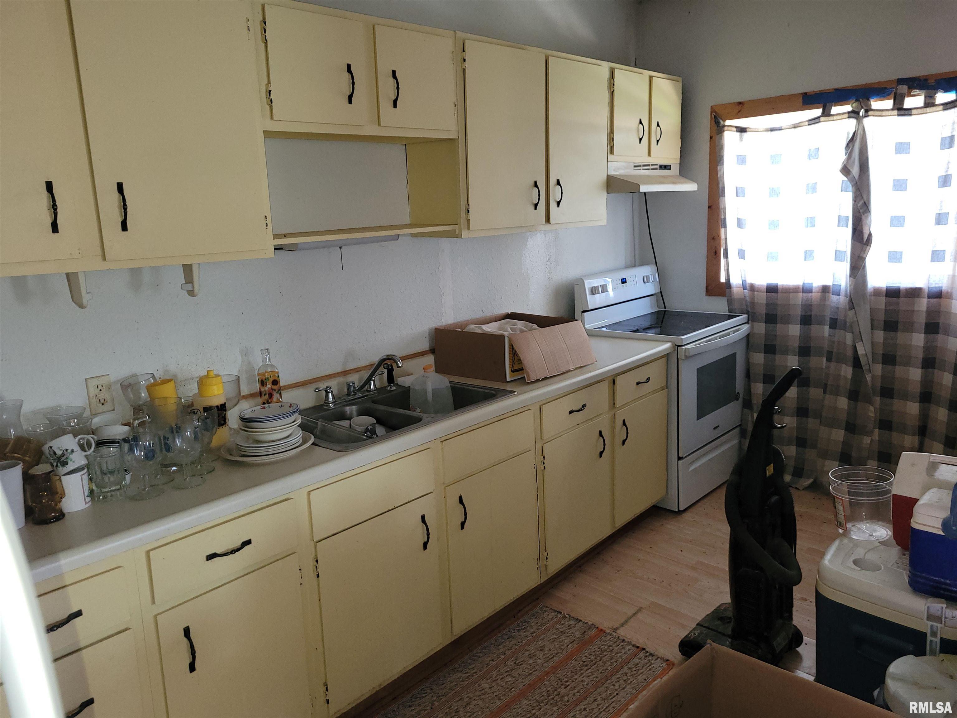 10766 East Cameron Road Cuba, IL 61427 - Photo 9 of 12