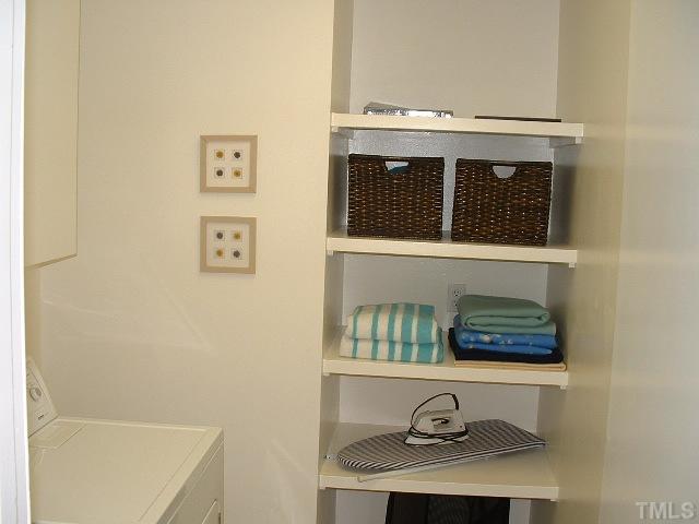 72 Stoneridge Road Durham, NC 27705 - Photo 10 of 12 Gallery Image 10