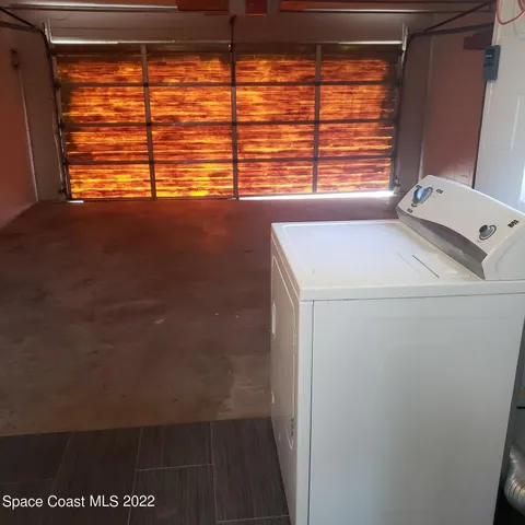 $2,200 | 990 Butia Street, Merritt Island, FL 32953