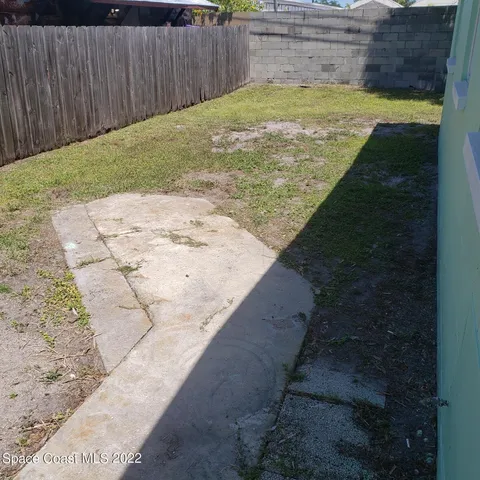 $2,200 | 990 Butia Street, Merritt Island, FL 32953