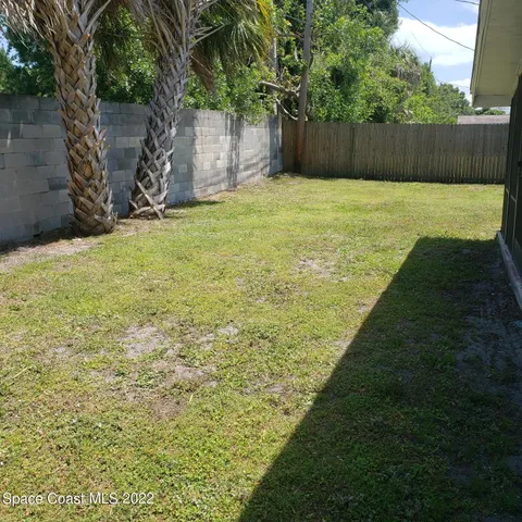 $2,200 | 990 Butia Street, Merritt Island, FL 32953