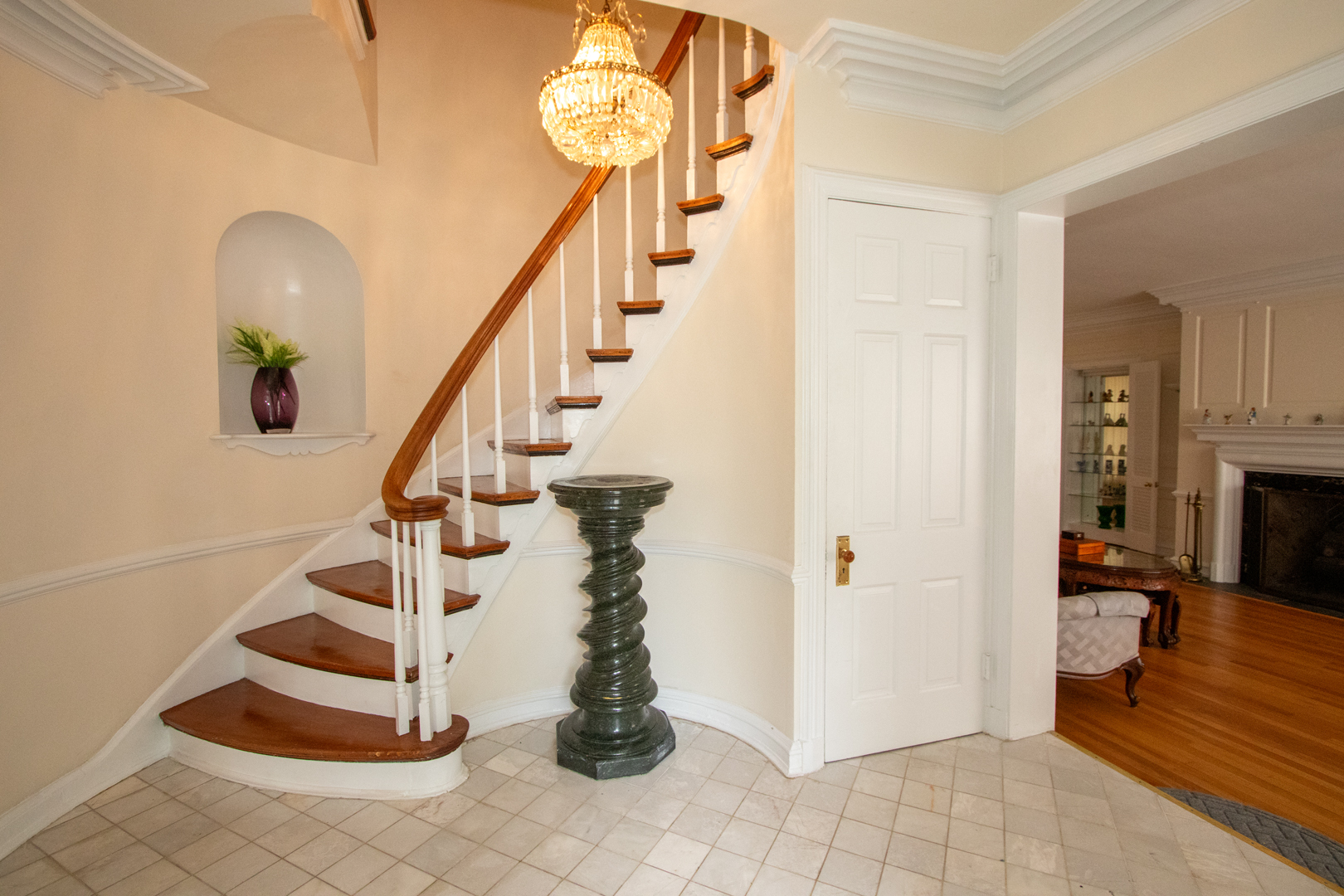 1402 Lathrop Avenue River Forest, IL 60305 - Photo 3 of 47 Gallery Image 3