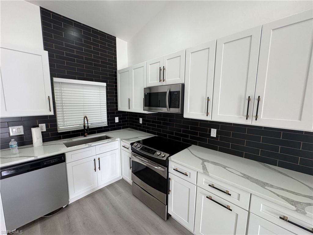 7296 Pebble Beach Road Fort Myers, FL 33967 - Photo 3 of 9