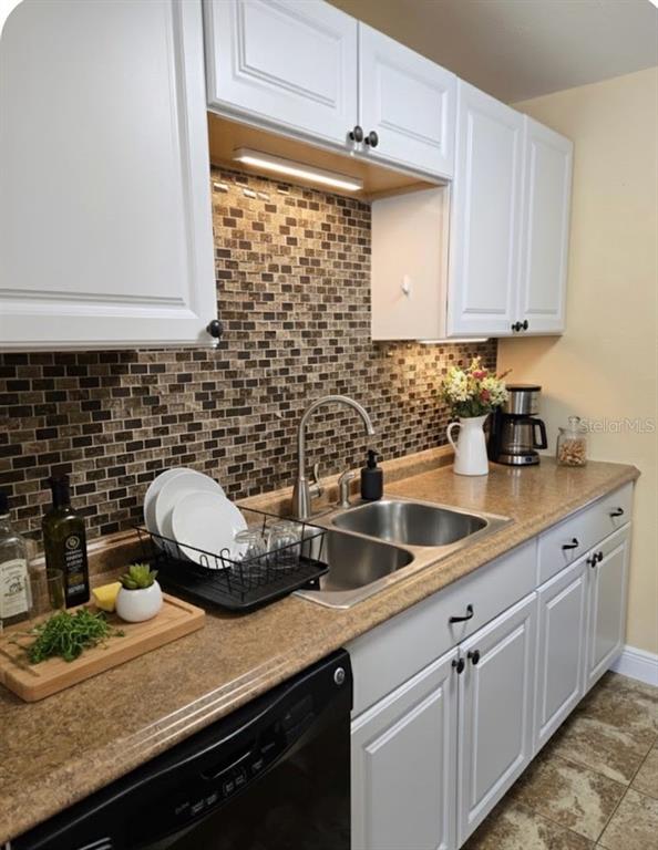 10032 65th Avenue North, Unit 19 St. Petersburg, FL 33708 - Photo 4 of 44