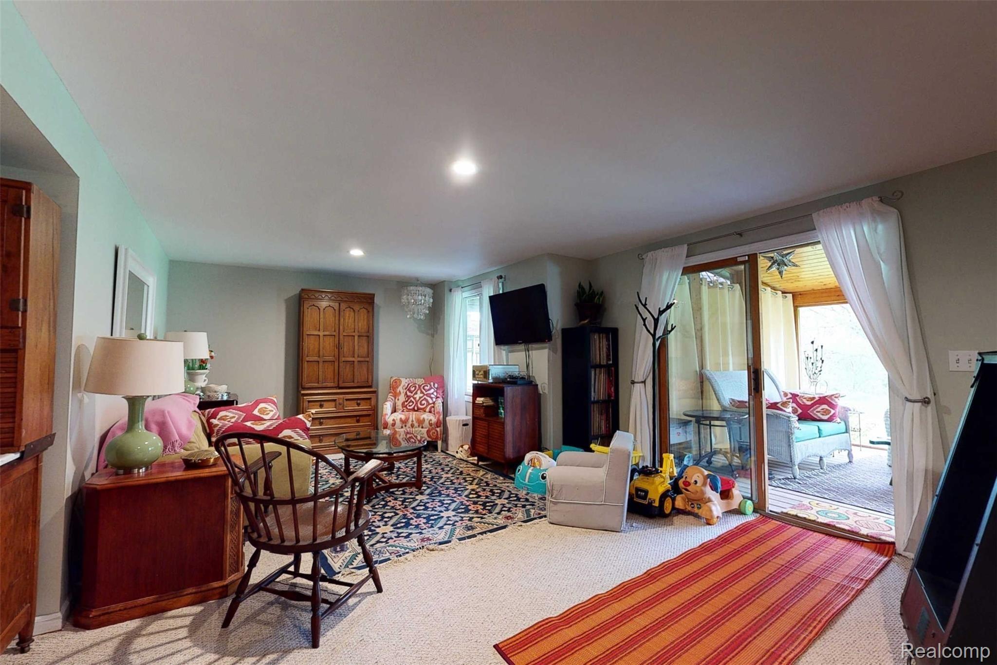 13902 North Ridge Drive Holly, MI 48442 - Photo 35 of 38 n29.jpg