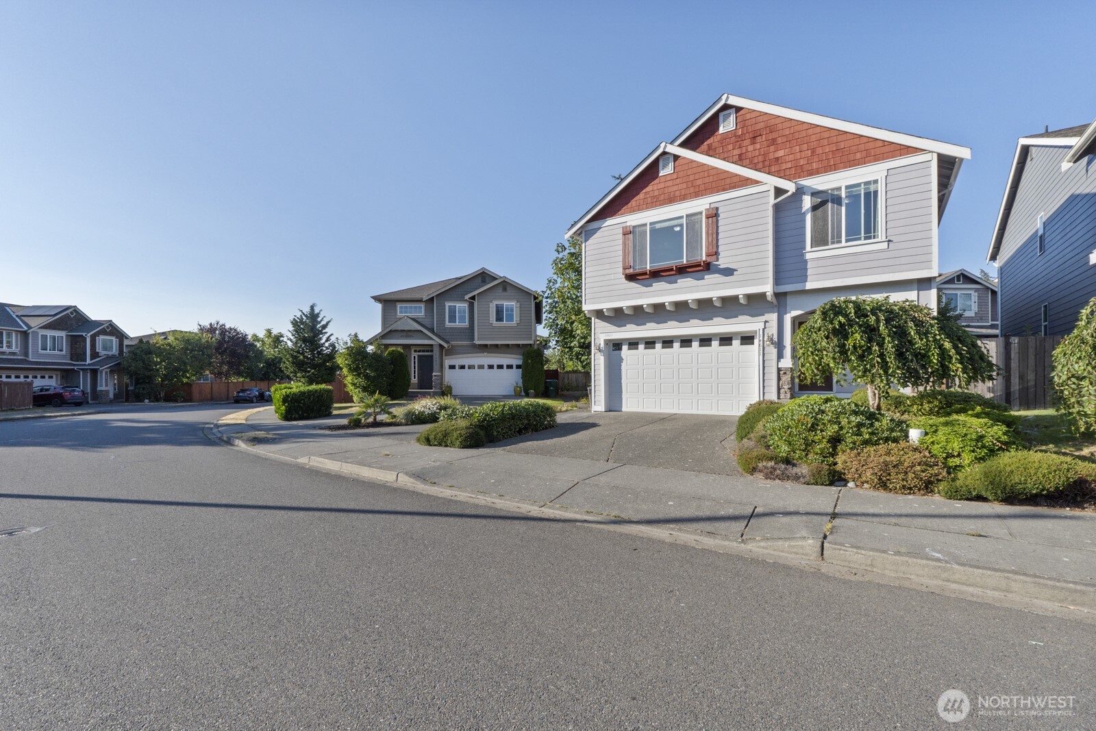 14611 46th Avenue Southeast Bothell, WA 98012 - Photo 2 of 27 Gallery Image 2